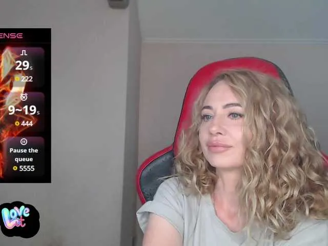 SusyBlair – webcam model profile photo Image 5