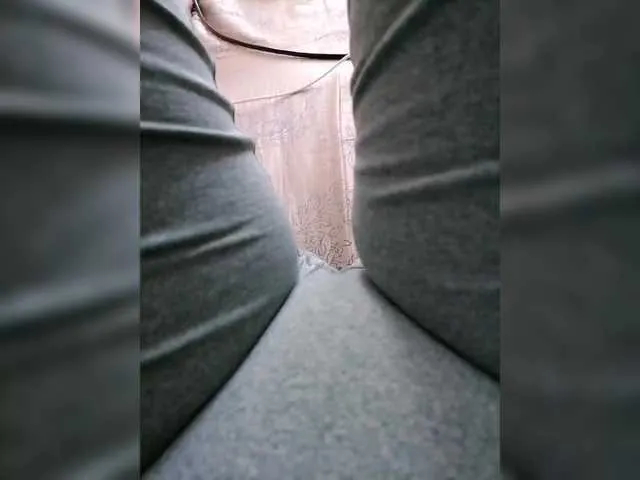 Hanna_Blondee – webcam model profile photo Image 3