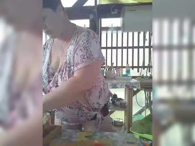 SashaVaughn – webcam model profile photo Image 15