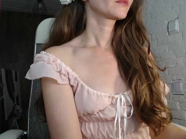 MiaTonyy – webcam model profile photo Image 10