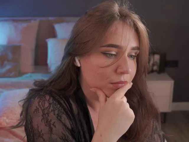 aloeloea – webcam model profile photo Image 6