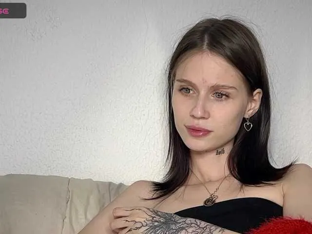 BabyfaceVixen1 – webcam model profile photo Image 13