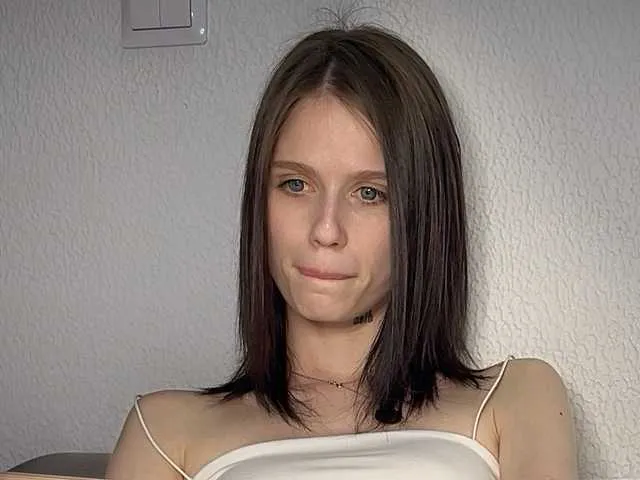 BabyfaceVixen1 – webcam model profile photo Image 4