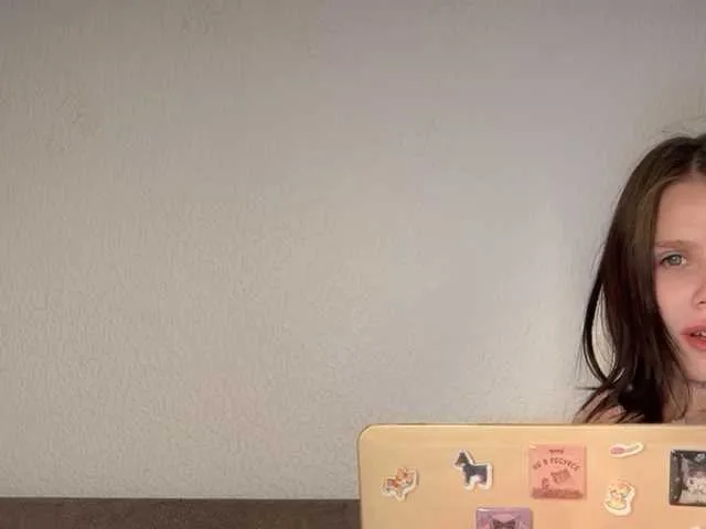 BabyfaceVixen1 – webcam model profile photo Image 6