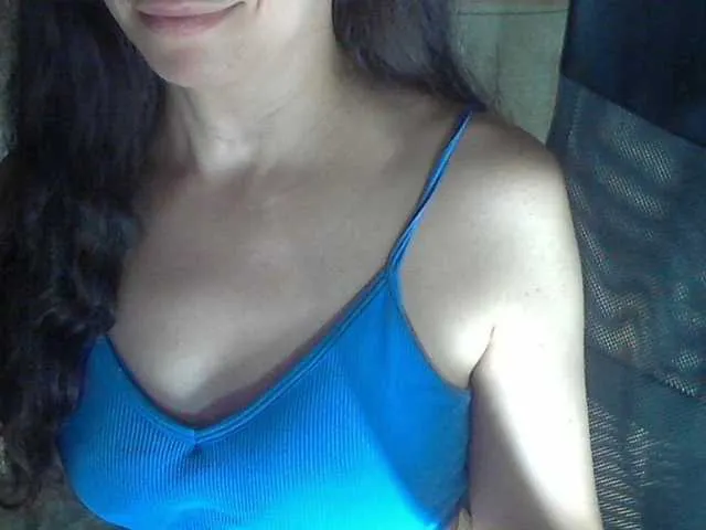 GlamGran – webcam model profile photo Image 15