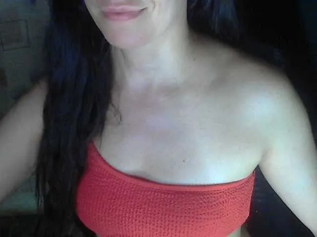 GlamGran – webcam model profile photo Image 3