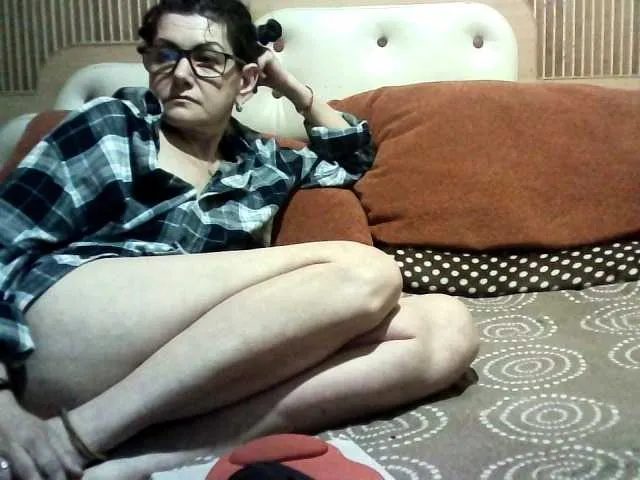 ManelikBlondee – webcam model profile photo Image 13