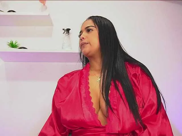 curvybrunnete – webcam model profile photo Image 6