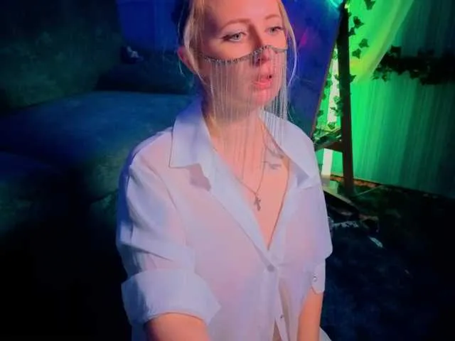 SilviaPastori – webcam model profile photo Image 6