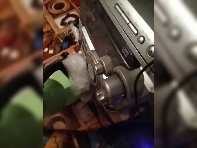 SofiaSins – webcam model profile photo Image 2