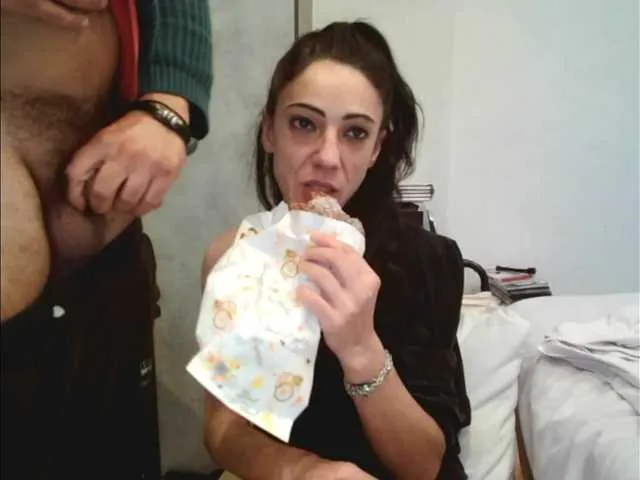 MistressLouUK – webcam model profile photo Image 2