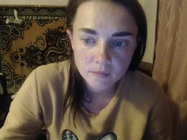 KateDivineUK – webcam model profile photo Image 17