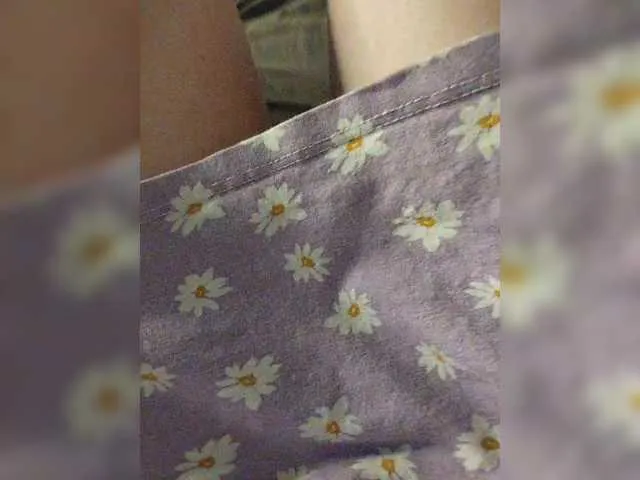 MarilynRainbow – webcam model profile photo Image 5