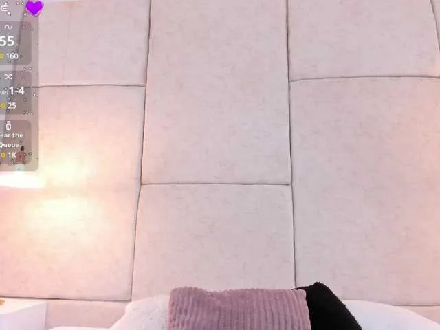 helloXpussy – webcam model profile photo Image 5