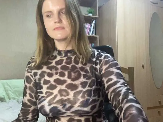 InnaWilliams – webcam model profile photo Image 12