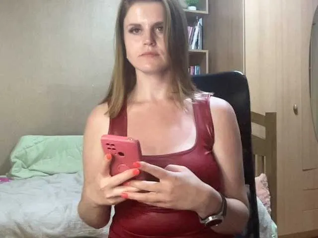 InnaWilliams – webcam model profile photo Image 13