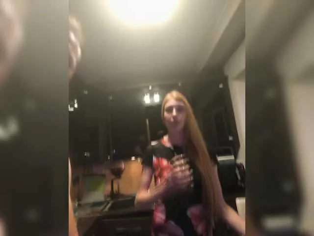 Nataly_Blonde – webcam model profile photo Image 10