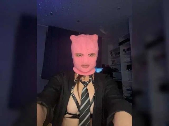 AnnaStill1 – webcam model profile photo