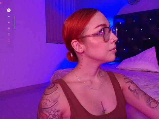 Jenifersplaypen – webcam model profile photo Image 15
