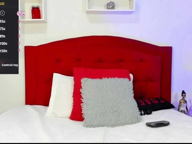 blondeangel_4u2 – webcam model profile photo Image 14