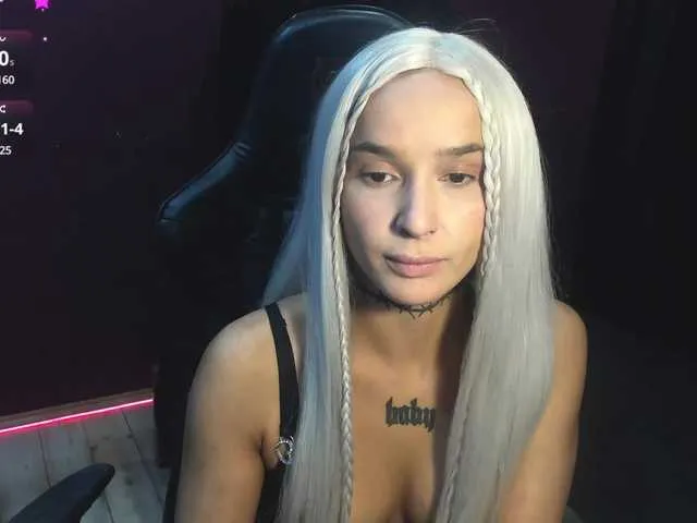 AshMila Image 16