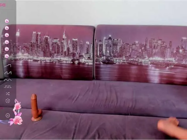 NatashaRouge – webcam model profile photo Image 8