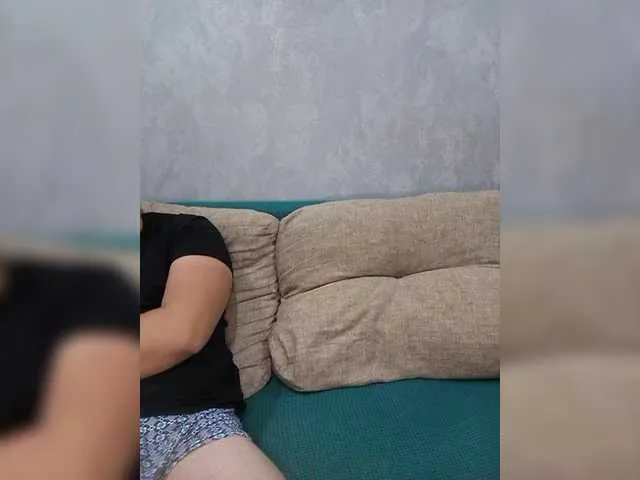 gravebabyxo – webcam model profile photo Image 6