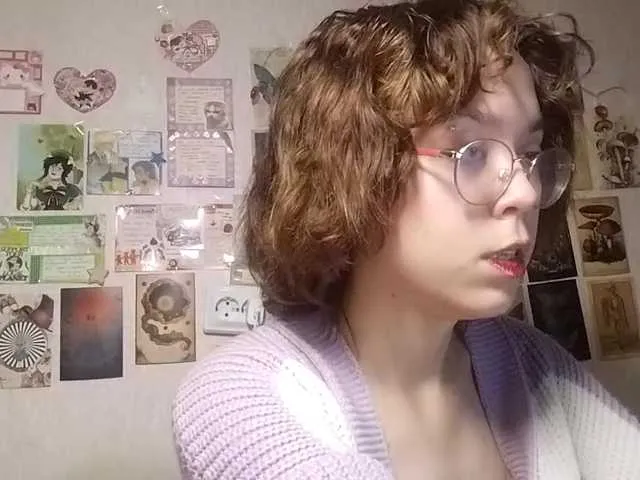 Vipgerl – webcam model profile photo Image 2