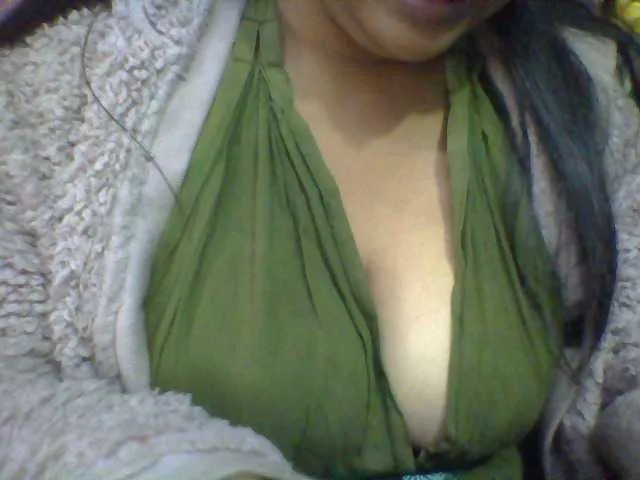 LizzieGreyX – webcam model profile photo Image 4
