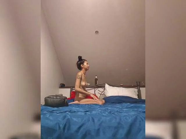 LannaGracesX – webcam model profile photo Image 4