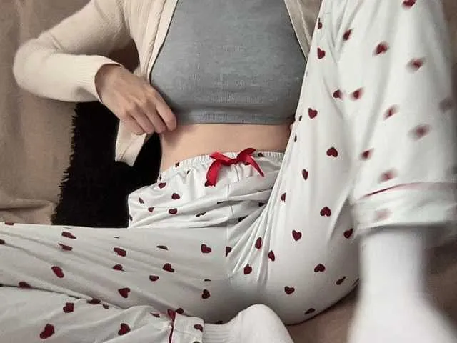 Lil-RO-XO – webcam model profile photo Image 15