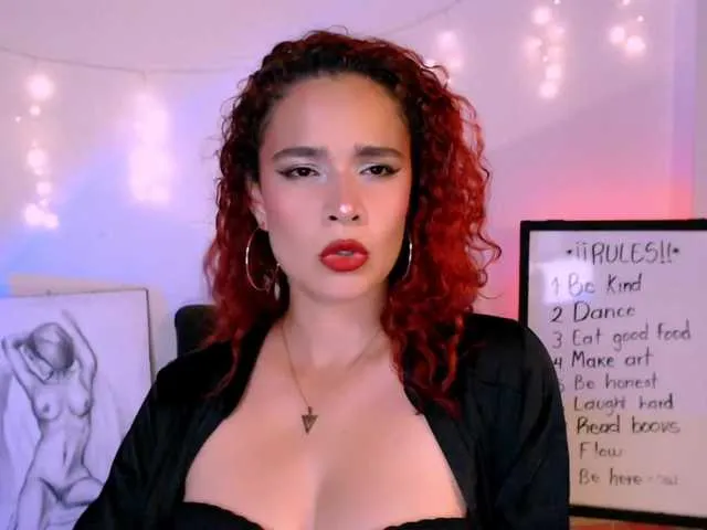 JuliaRocaa – webcam model profile photo Image 12