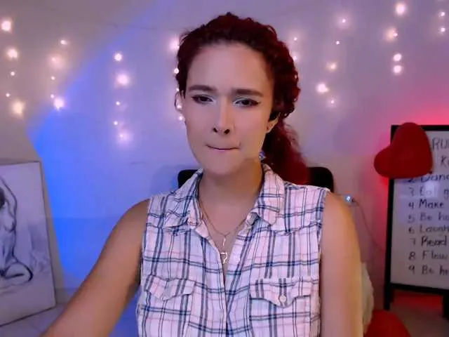 JuliaRocaa – webcam model profile photo Image 4