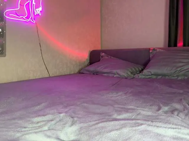 MilashaNyasha – webcam model profile photo Image 19