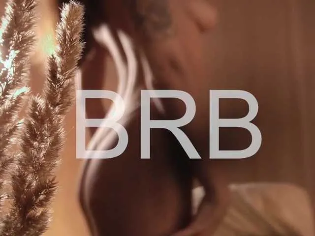 AureliyXXX – webcam model profile photo Image 10