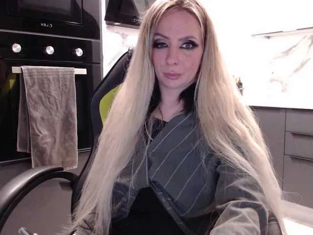 blondalina Image 14
