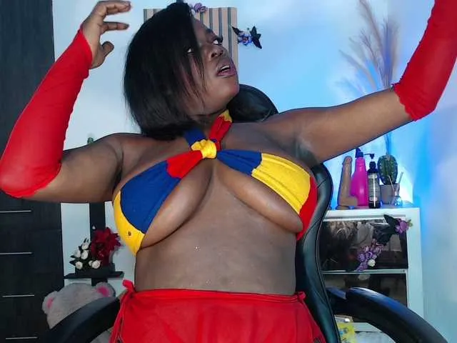 Eva-Bella – webcam model profile photo Image 2