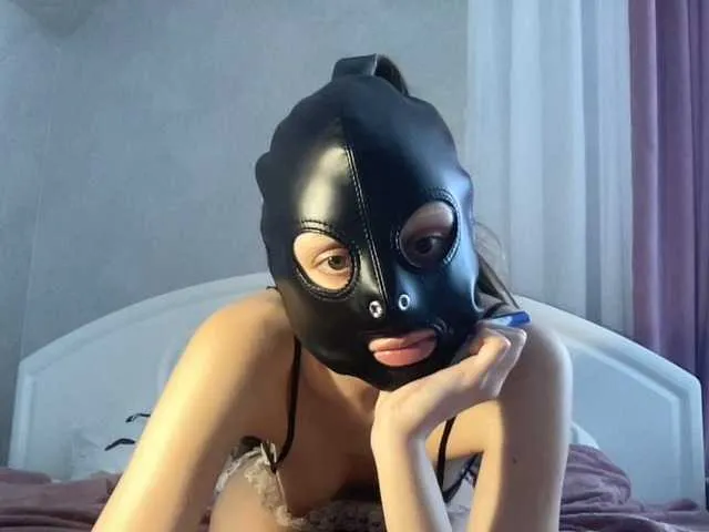 MarilynRainbow – webcam model profile photo Image 3