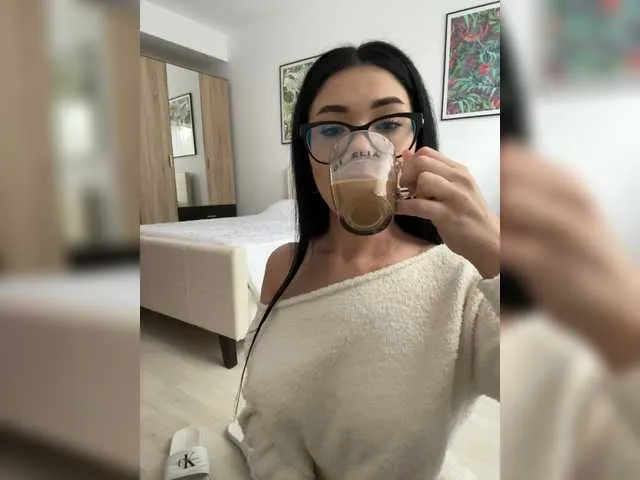 NA-KAREN-V8 – webcam model profile photo Image 19