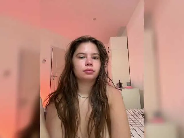 BlondeScarlettx – webcam model profile photo Image 4