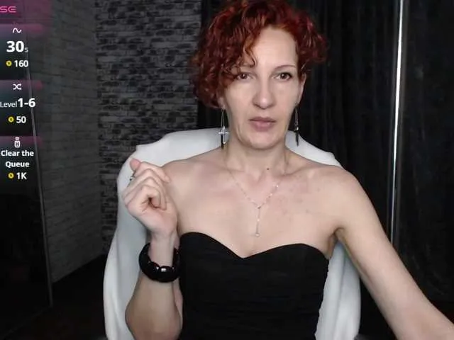 Nana__ch – webcam model profile photo Image 3