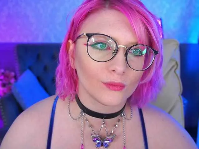 Magic-Alice – webcam model profile photo Image 16