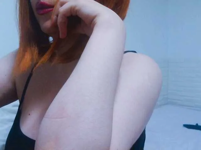SusyBlair – webcam model profile photo Image 16