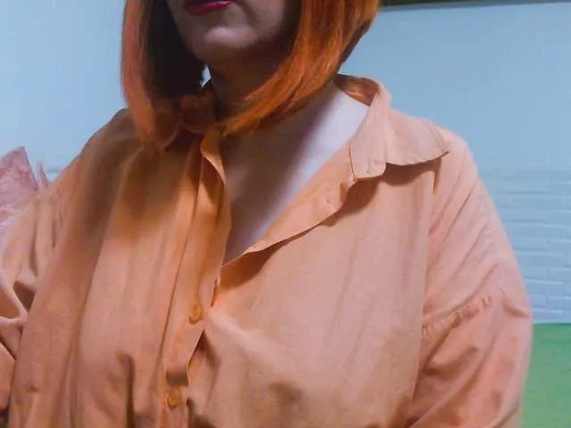 SusyBlair – webcam model profile photo Image 9