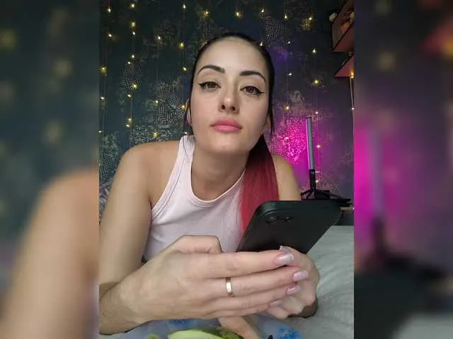 MarilynRainbow – webcam model profile photo Image 15