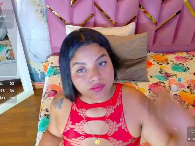 MiaTonyy – webcam model profile photo Image 6