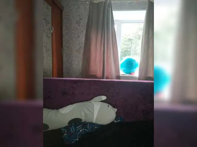 SashaVaughn – webcam model profile photo Image 10