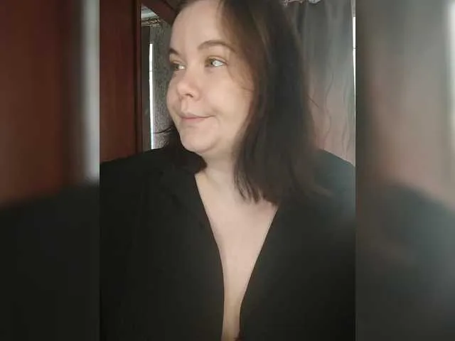 SashaVaughn – webcam model profile photo Image 16