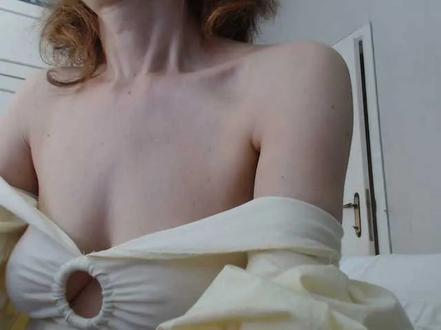 Kris-76 – webcam model profile photo Image 7