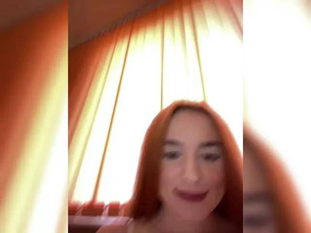 LannaGracesX – webcam model profile photo Image 3